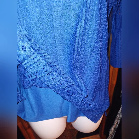 Crochet style lined tunic NWT - Picture 3 of 6